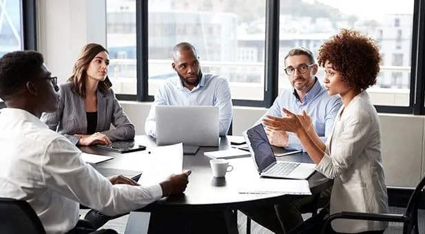 benefits of professional debt advisory including improved cash flow, reduced interest rates, and legal compliance.