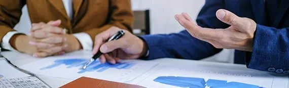 Depiction of VAT audit practices tailored for UAE businesses.