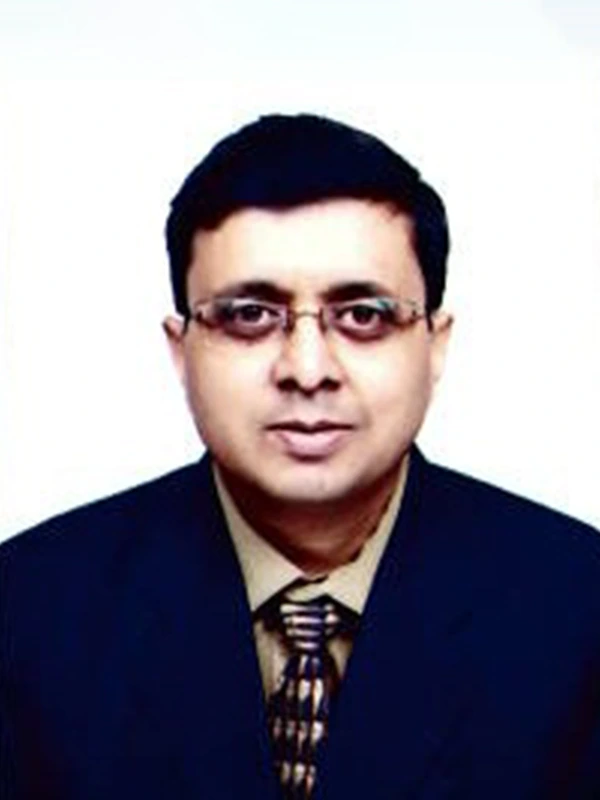Dhirendra Kampani – Partner at Nr Doshi and Partners, FCA, CPA (USA), ICWA, and B.Com qualified.